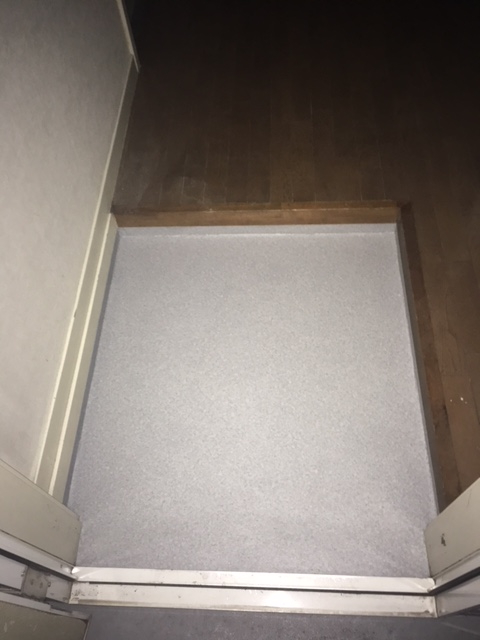 写真 玄関フロアマット交換